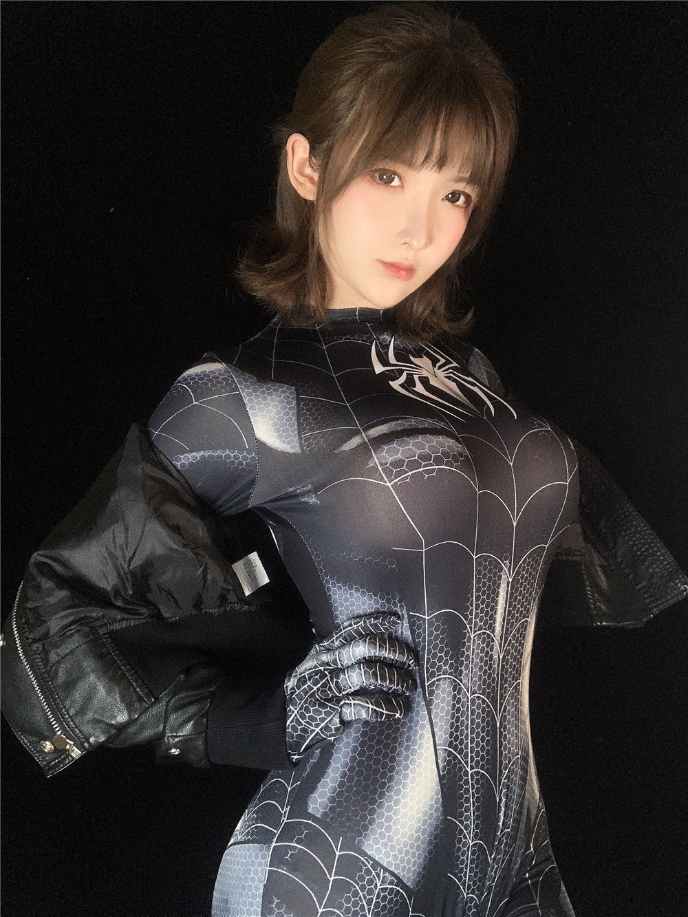 一小央泽 黑蜘蛛[30P-125MB]