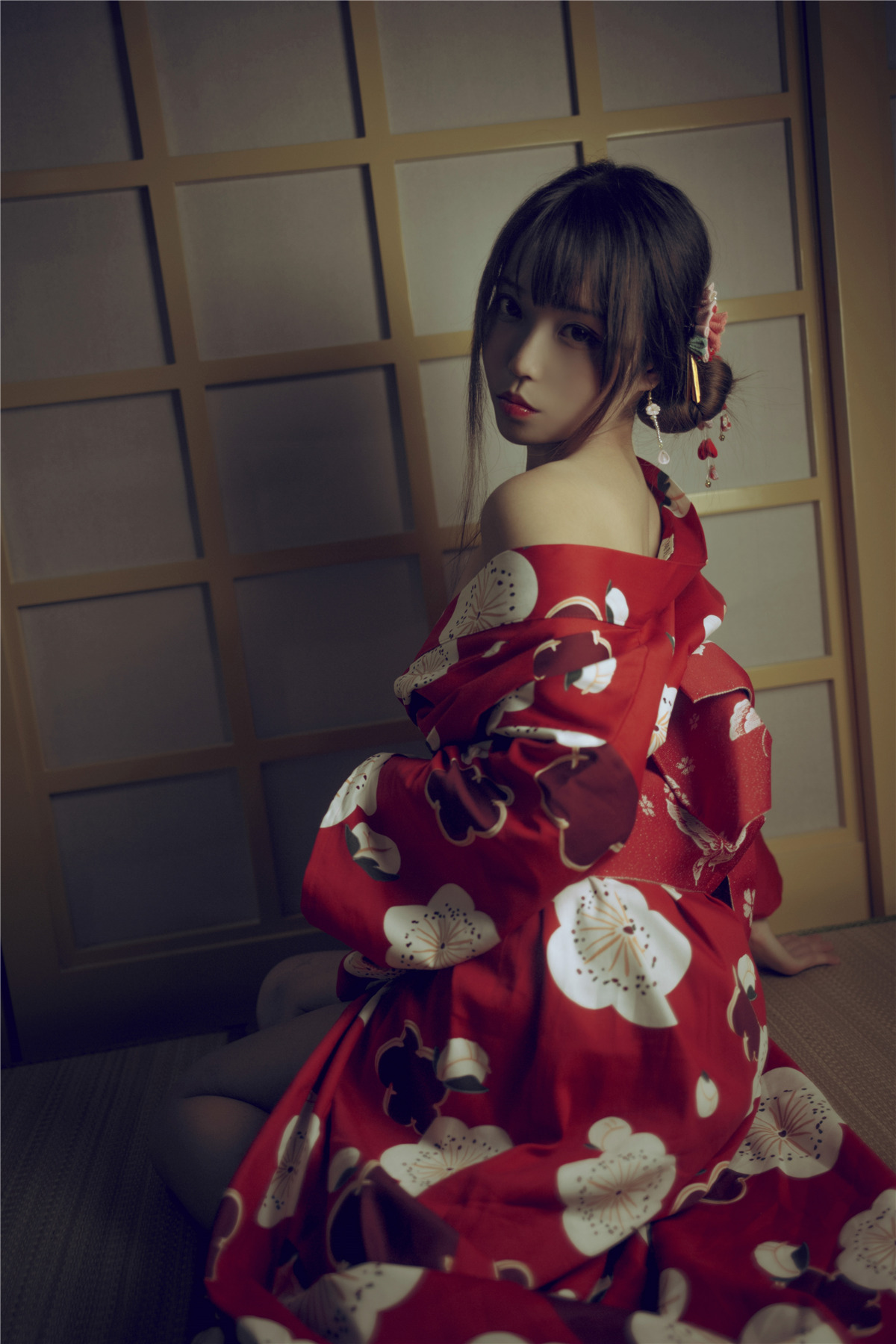 白易子 和服 [31P-95MB]